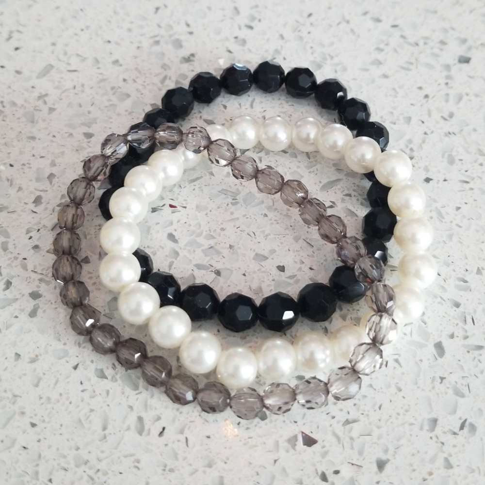 Set of 3 Plastic Beaded Bracelets